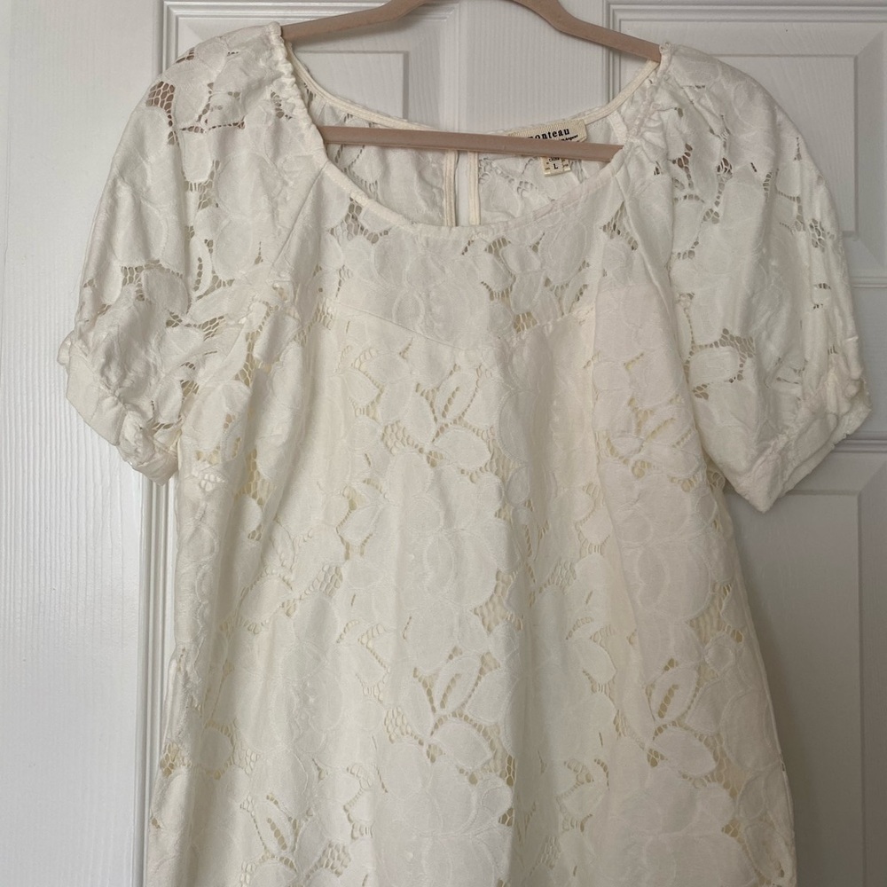Monteau Cream Lace Blouse